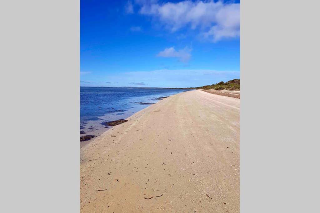 Leeward 'Tranquil Beachfront' Kingscote Exteriér fotografie